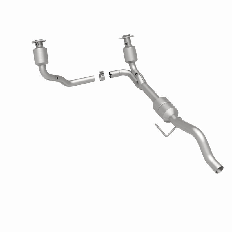 MagnaFlow Dodge Durango OEM Grade Federal / EPA Compliant Direct-Fit Catalytic Converter 51338 360 Degree Image Set