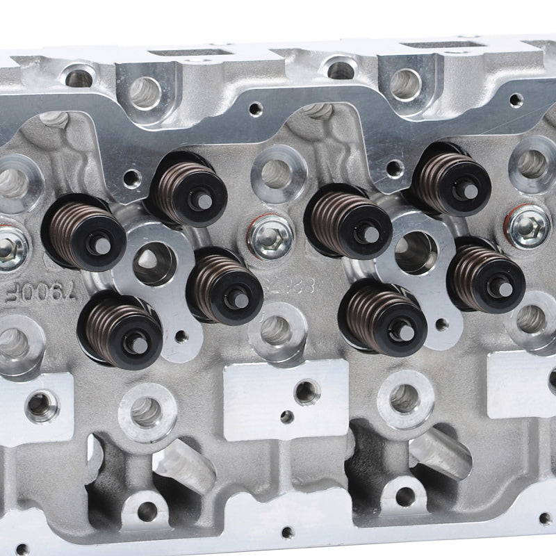 Edelbrock Cylinder Head 11-16 Chevy LML Duramax Diesel V8 6.6L Single Complete 79119 79119 Photo - out of package