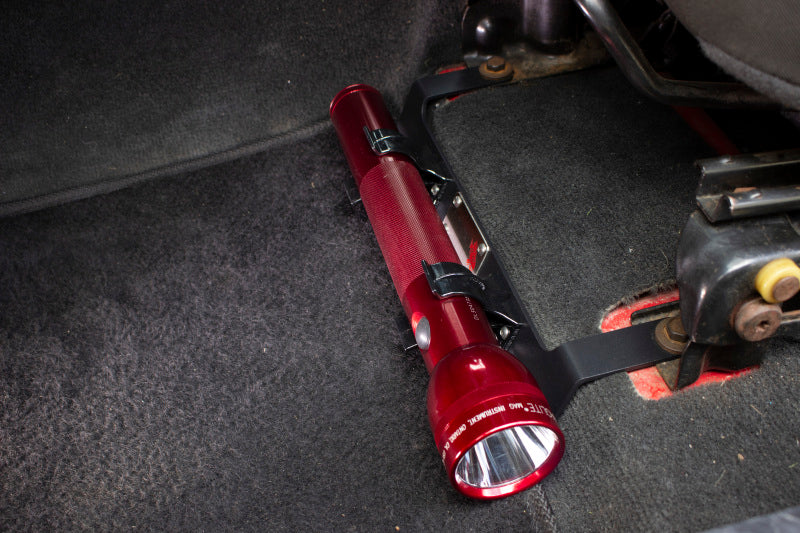 Fishbone Offroad Jeep TJ Front Seat Flashlight Mount FB25106 FB25106 Photo - lifestyle view