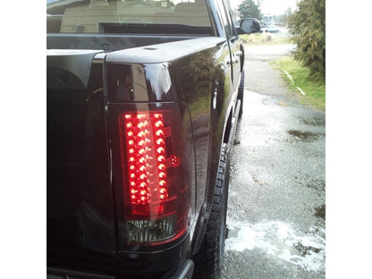Spyder GMC Sierra 07-13 (Not 3500 Dually 4 Rear Wheels)LED Tail Lights Red Clear ALT-YD-GS07-LED-RC 5014955 5014955 User 1
