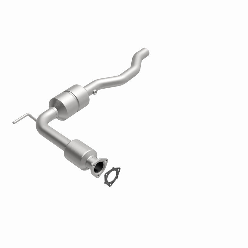 MagnaFlow Volkswagen EuroVan HM Grade Federal / EPA Compliant Direct-Fit Catalytic Converter 23181 360 Degree Image Set