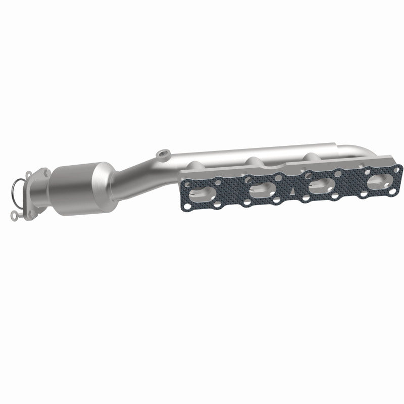 Magnaflow 2004 Nissan Titan 5.6L Direct Fit Converter 4583380 4583380 360 Degree Image Set