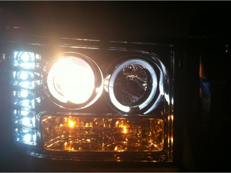 Spyder GMC Sierra 1500/2500/3500 07-13 Projector Headlights LED Halo- LED Chrome PRO-YD-GS07-HL-C 5010612 5010612 User 1