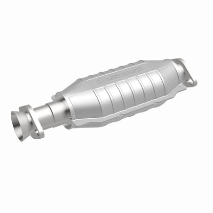 MagnaFlow Mitsubishi Montero HM Grade Federal / EPA Compliant Direct-Fit Catalytic Converter 93286 360 Degree Image Set
