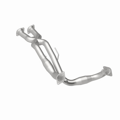 MagnaFlow Jeep Grand Cherokee Standard Grade Federal / EPA Compliant Direct-Fit Catalytic Converter 16423 360 Degree Image Set