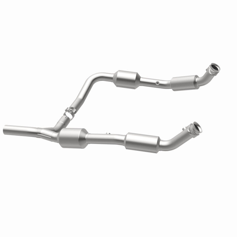 MagnaFlow Ford California Grade CARB Compliant Direct-Fit Catalytic Converter 5582640 360 Degree Image Set