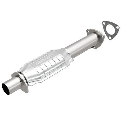 MagnaFlow Standard Grade Federal / EPA Compliant Direct-Fit Catalytic Converter 93483 Photo - Primary