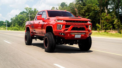 Cognito 20-24 Chevy/GMC Silv/Sierra 2500/3500 HD 2WD/4WD 7in Perf Lift Kit w/ Fox PSRR 2.0 Shocks 110-P1033 110-P1033 Photo - lifestyle view