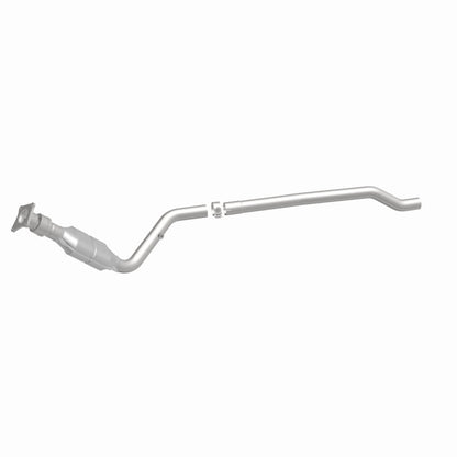 MagnaFlow HM Grade Federal / EPA Compliant Direct-Fit Catalytic Converter 93278 360 Degree Image Set