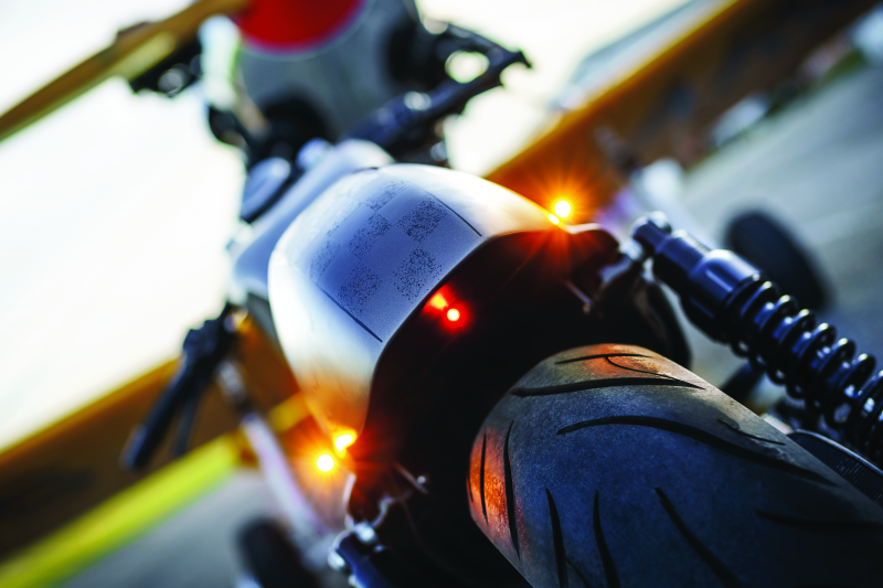 Kuryakyn Kellerman Atto Amber Satin Blk 2535 2535 User 3