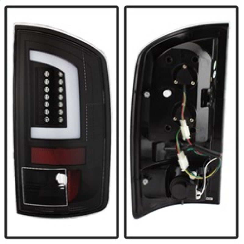 Spyder 03-06 Dodge Ram 2500/3500 V3 Light Bar LED Tail Light - Black (ALT-YD-DRAM02V3-LBLED-BK) 5084118 5084118 Photo - Unmounted