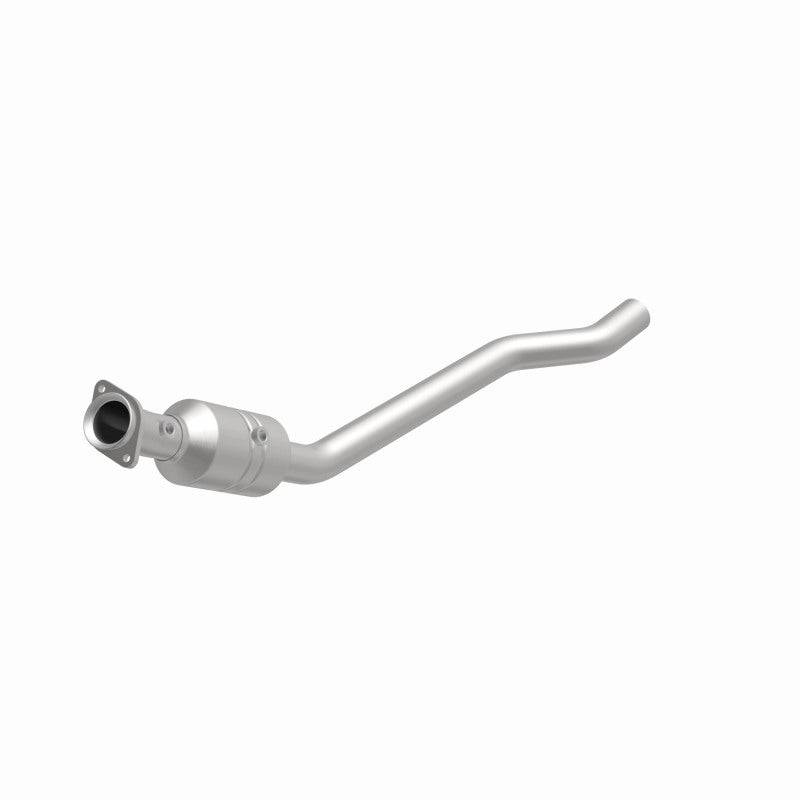 MagnaFlow California Grade CARB Compliant Direct-Fit Catalytic Converter 5551739 360 Degree Image Set