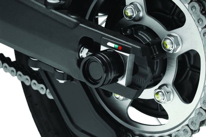 Kuryakyn R Axle Slide Crf1000L/Adv Blk 3824 3824 User 1