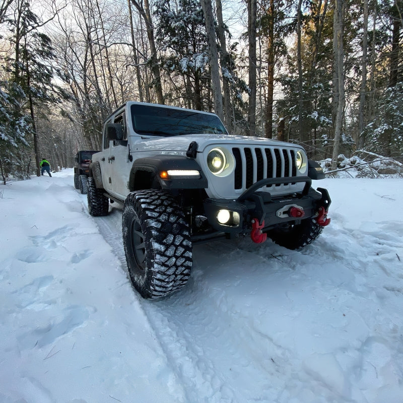 ORACLE Lighting Oracle Oculus Bi-LED Projector Headlights for Jeep JL/Gladiator JT - Matte Black - 5500K 5839-504 5839-504 Photo - lifestyle view
