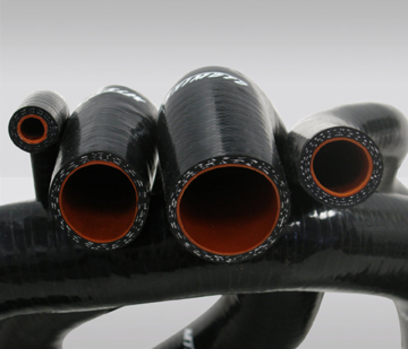 Mishimoto Hose Kit 05-06 V8 Ford Mustang Black MMHOSE-MUS-05BK Photo - Close Up