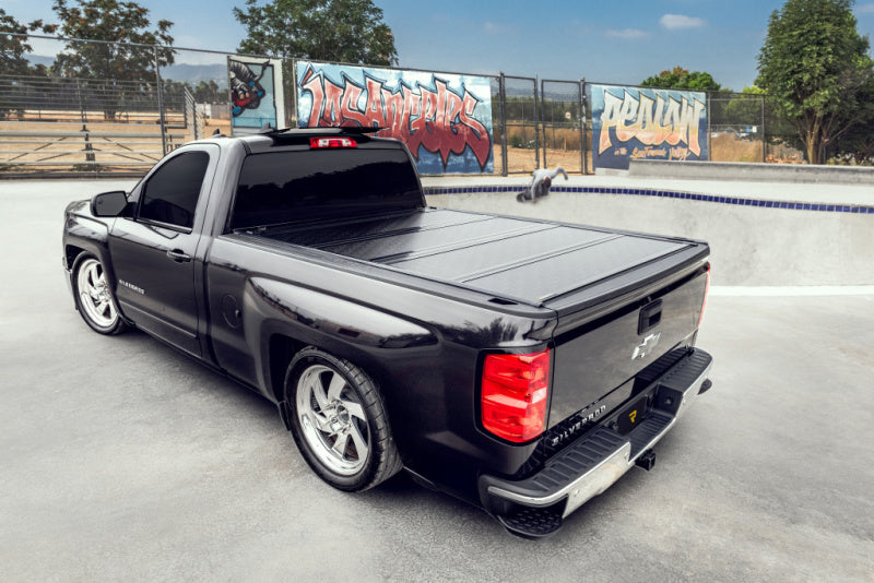 BAK Flip G2 15-18 GM Silverado,Sierra & 2019 Legacy/Limited 6.7ft Bed (2014 1500 Only, 2015-2019 1500,2500,3500) 226121 Photo - lifestyle view