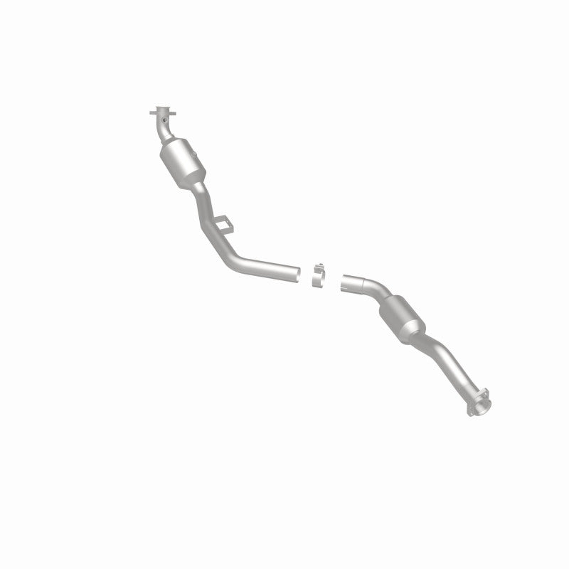 MagnaFlow Mercedes-Benz E350 OEM Grade Federal / EPA Compliant Direct-Fit Catalytic Converter 51665 360 Degree Image Set