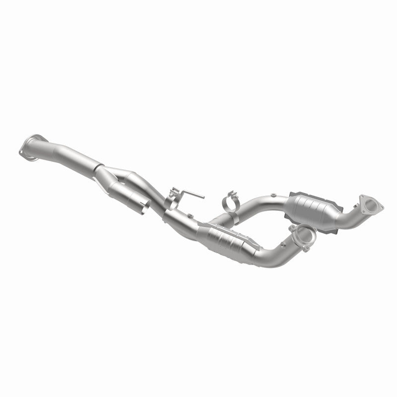 MagnaFlow OEM Grade Federal / EPA Compliant Direct-Fit Catalytic Converter 21-252 360 Degree Image Set