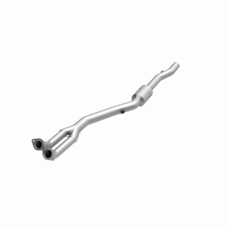 MagnaFlow BMW 840Ci HM Grade Federal / EPA Compliant Direct-Fit Catalytic Converter 24131 360 Degree Image Set