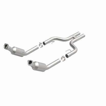 MagnaFlow Ford Mustang OEM Grade Federal / EPA Compliant Direct-Fit Catalytic Converter 49001 360 Degree Image Set