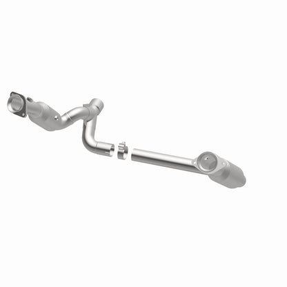 MagnaFlow California Grade CARB Compliant Direct-Fit Catalytic Converter 5551665 360 Degree Image Set