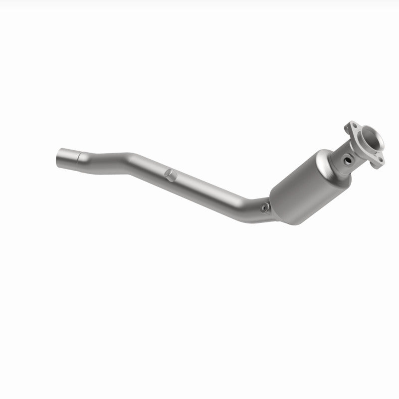 Magnaflow 05-06 Land Rover LR3 4.4L Direct Fit Converter 4651718 4651718 360 Degree Image Set