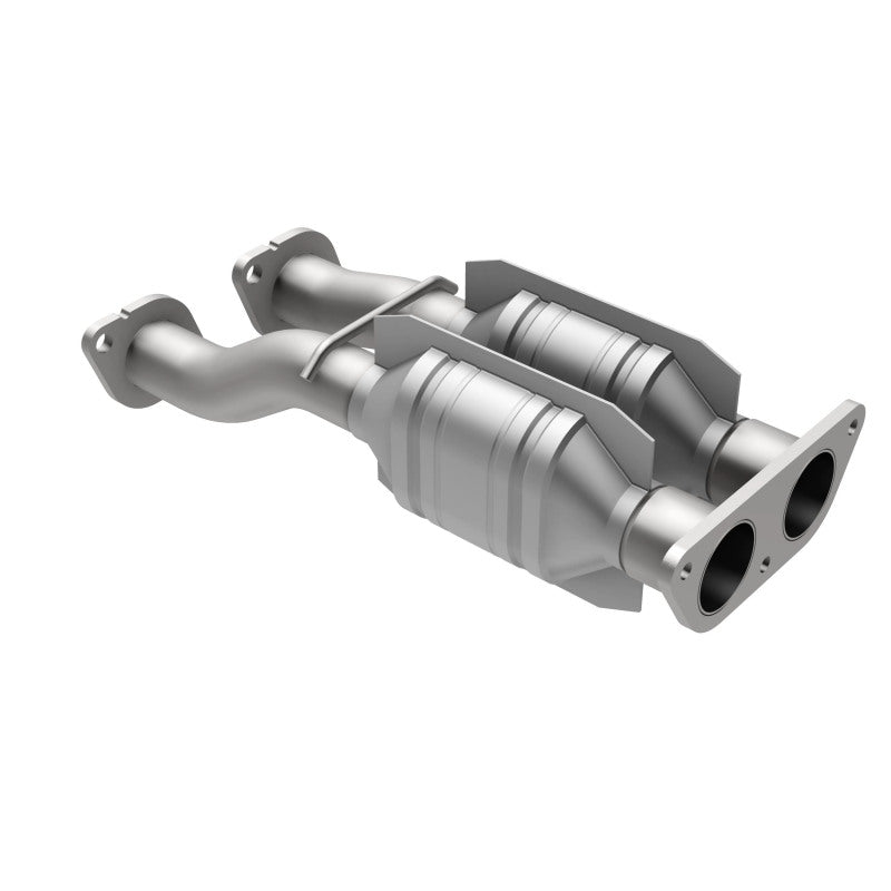 MagnaFlow California Grade CARB Compliant Direct-Fit Catalytic Converter 447201 360 Degree Image Set