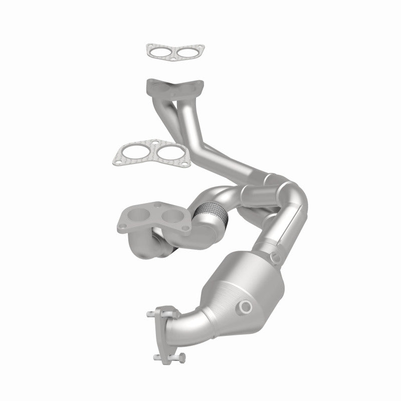 MagnaFlow Subaru OEM Grade Federal / EPA Compliant Manifold Catalytic Converter 52587 360 Degree Image Set