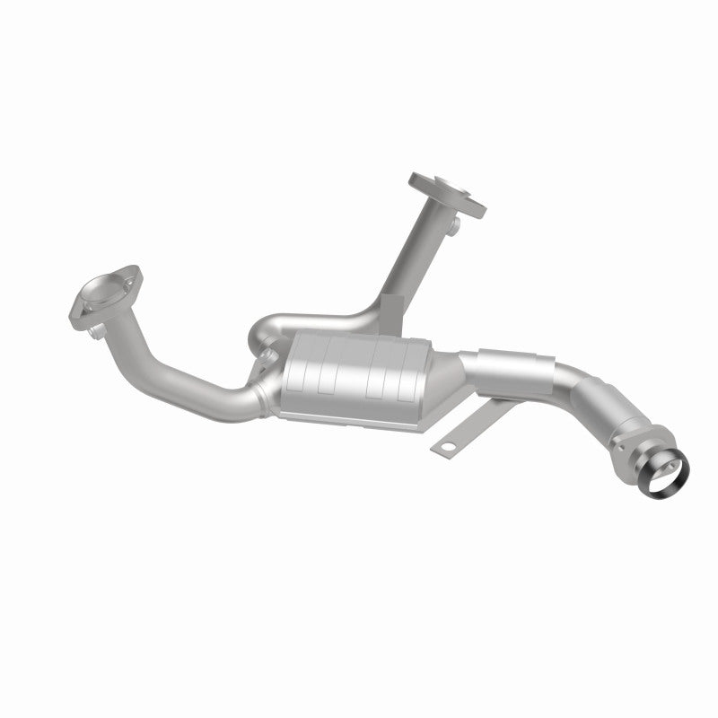 MagnaFlow Standard Grade Federal / EPA Compliant Direct-Fit Catalytic Converter 23357 360 Degree Image Set