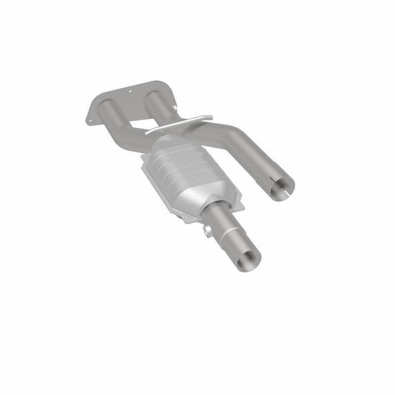 MagnaFlow HM Grade Federal / EPA Compliant Direct-Fit Catalytic Converter 23179 360 Degree Image Set