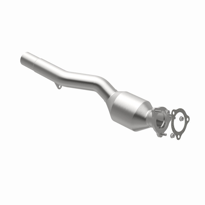 MagnaFlow Porsche Cayenne California Grade CARB Compliant Direct-Fit Catalytic Converter 5592597 360 Degree Image Set