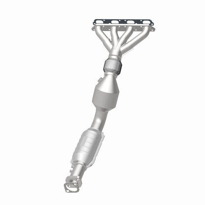 MagnaFlow Mini Cooper OEM Grade Federal / EPA Compliant Manifold Catalytic Converter 49351 360 Degree Image Set