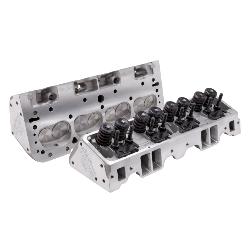 Edelbrock Cylinder Head, E-Street, SB Chevrolet 70CC (Complete, Pair) 5073 Photo - out of package