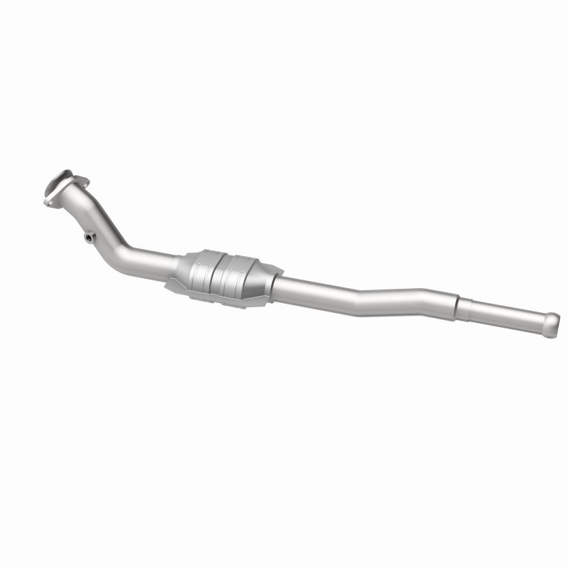 MagnaFlow Volvo 850 Standard Grade Federal / EPA Compliant Direct-Fit Catalytic Converter 23633 360 Degree Image Set