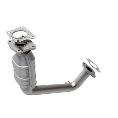 MagnaFlow Ford Focus OEM Grade Federal / EPA Compliant Direct-Fit Catalytic Converter 49005 360 Degree Image Set