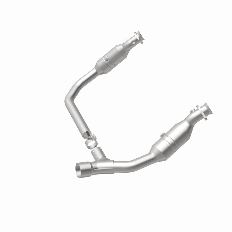 MagnaFlow Dodge Ram 1500 California Grade CARB Compliant Direct-Fit Catalytic Converter 4551291 360 Degree Image Set