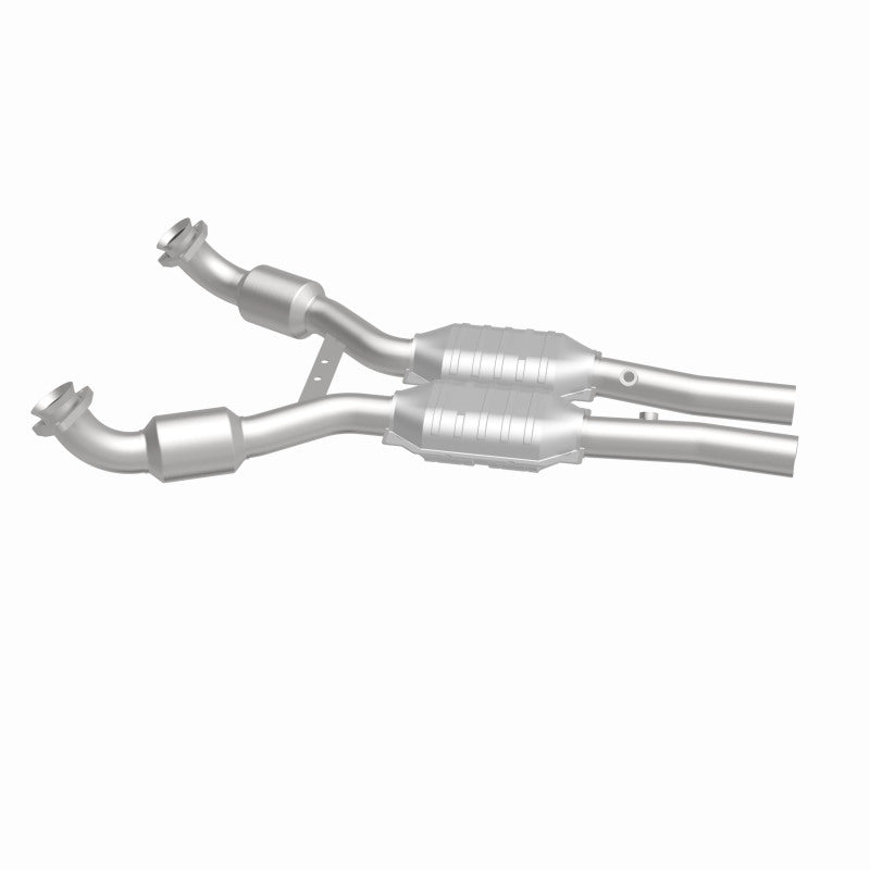 MagnaFlow Chevrolet Corvette HM Grade Federal / EPA Compliant Direct-Fit Catalytic Converter 93989 360 Degree Image Set