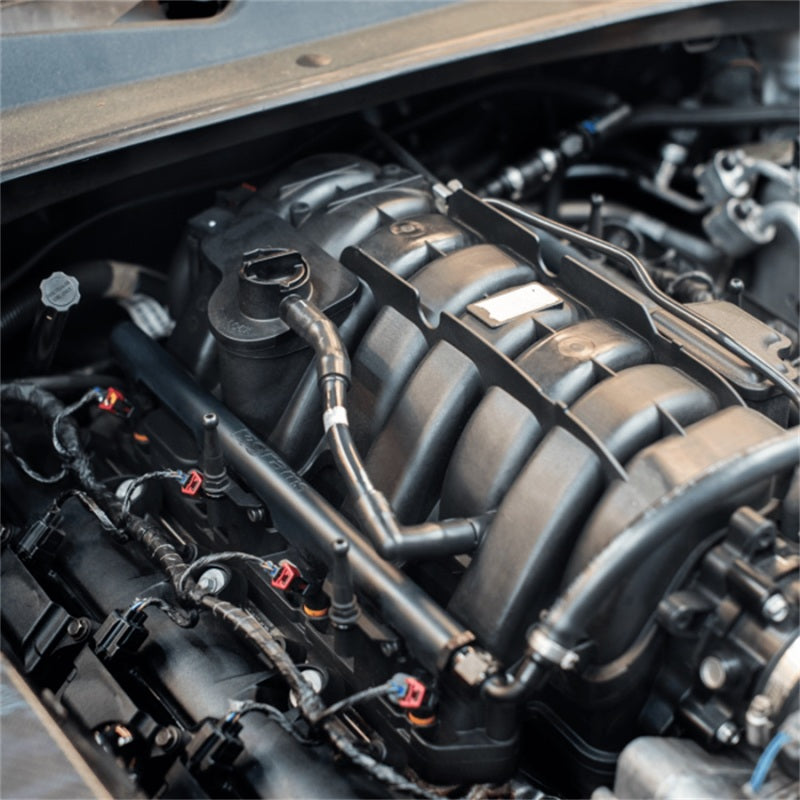 Grams Performance 05-18 Dodge Hemi 5.7L/6.1L/6.2L/6.4L Fuel Rail - Black G50-03-1015 G50-03-1015 Photo - Mounted