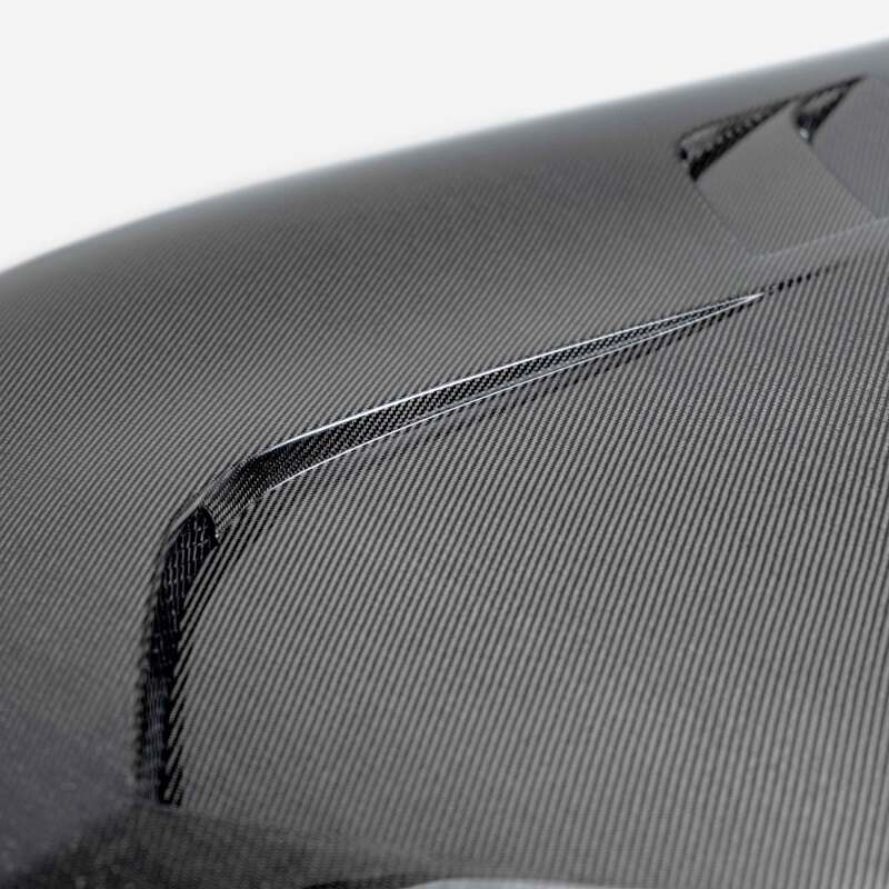 Seibon 2023 Nissan Z Carbon Fiber Hood HD22NSZ-VS User 1