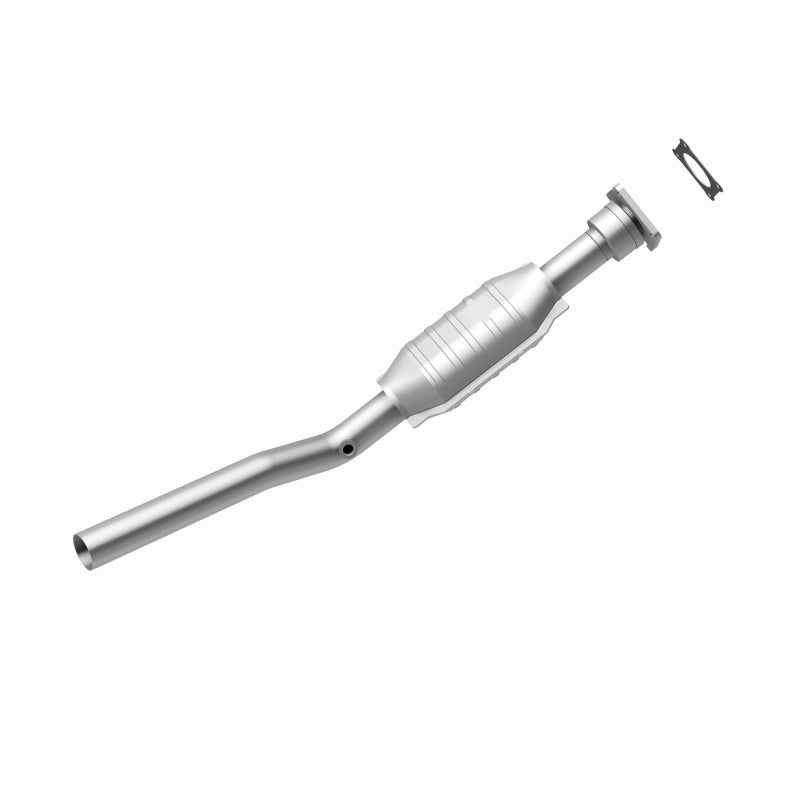MagnaFlow HM Grade Federal / EPA Compliant Direct-Fit Catalytic Converter 93266 360 Degree Image Set