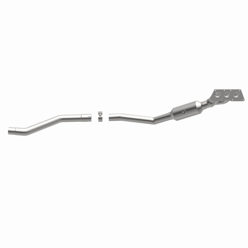 MagnaFlow Mercedes-Benz OEM Grade Federal / EPA Compliant Manifold Catalytic Converter 22-066 360 Degree Image Set