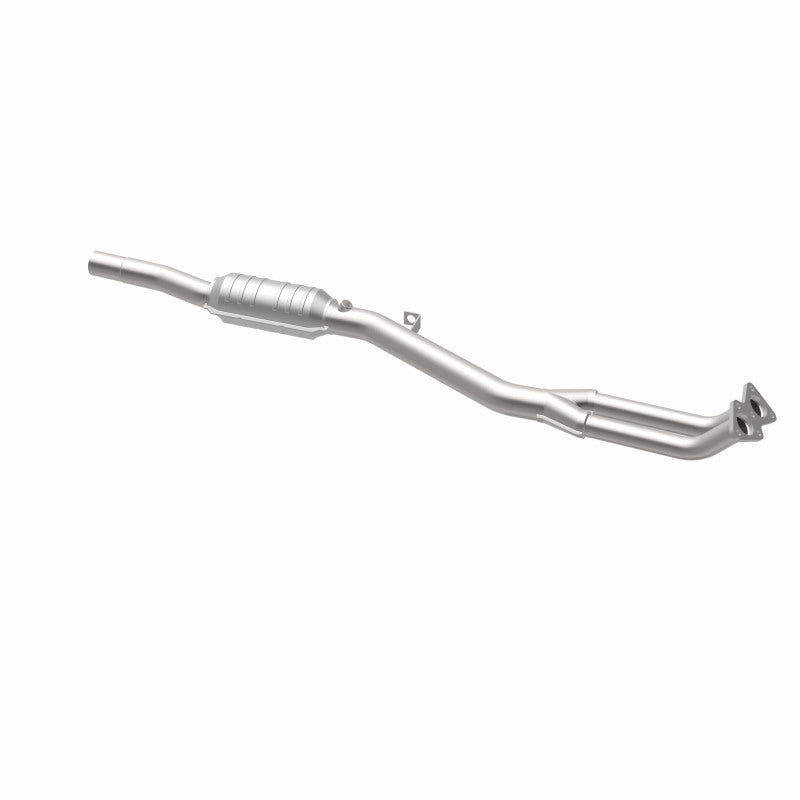 MagnaFlow BMW Standard Grade Federal / EPA Compliant Direct-Fit Catalytic Converter 93685 360 Degree Image Set