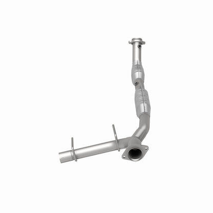 MagnaFlow Ford Expedition OEM Grade Federal / EPA Compliant Direct-Fit Catalytic Converter 49607 360 Degree Image Set