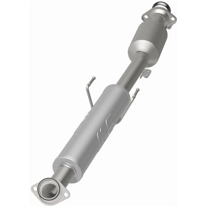 MagnaFlow Toyota Sienna California Grade CARB Compliant Direct-Fit Catalytic Converter 5592547 Photo - out of package