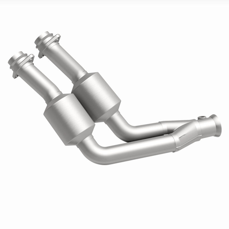 MagnaFlow Jaguar HM Grade Federal / EPA Compliant Direct-Fit Catalytic Converter 24226 360 Degree Image Set