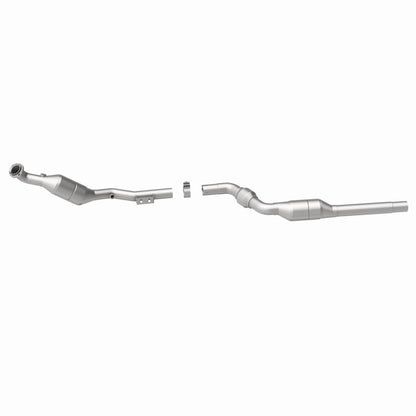 MagnaFlow Mercedes-Benz E320 California Grade CARB Compliant Direct-Fit Catalytic Converter 454041 360 Degree Image Set