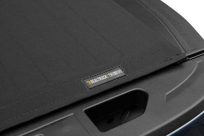 Truxedo 2020 GMC Sierra & Chevrolet Silverado 2500HD & 3500HD 6ft 9in Sentry CT Bed Cover 1573316 1573316 Photo - Mounted