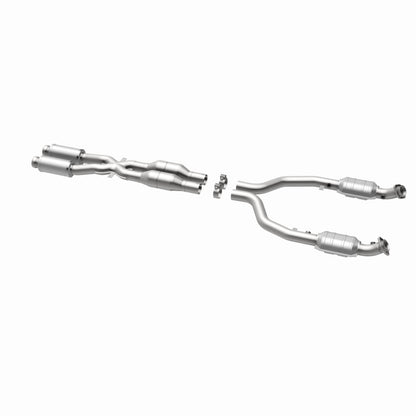 MagnaFlow BMW M3 OEM Grade Federal / EPA Compliant Direct-Fit Catalytic Converter 49800 360 Degree Image Set