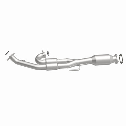 MagnaFlow Nissan HM Grade Federal / EPA Compliant Direct-Fit Catalytic Converter 93669 360 Degree Image Set