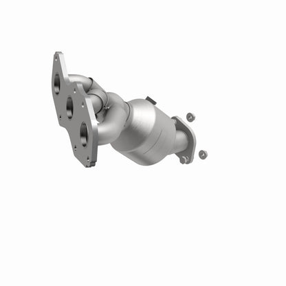 MagnaFlow Toyota RAV4 California Grade CARB Compliant Manifold Catalytic Converter 5582820 360 Degree Image Set